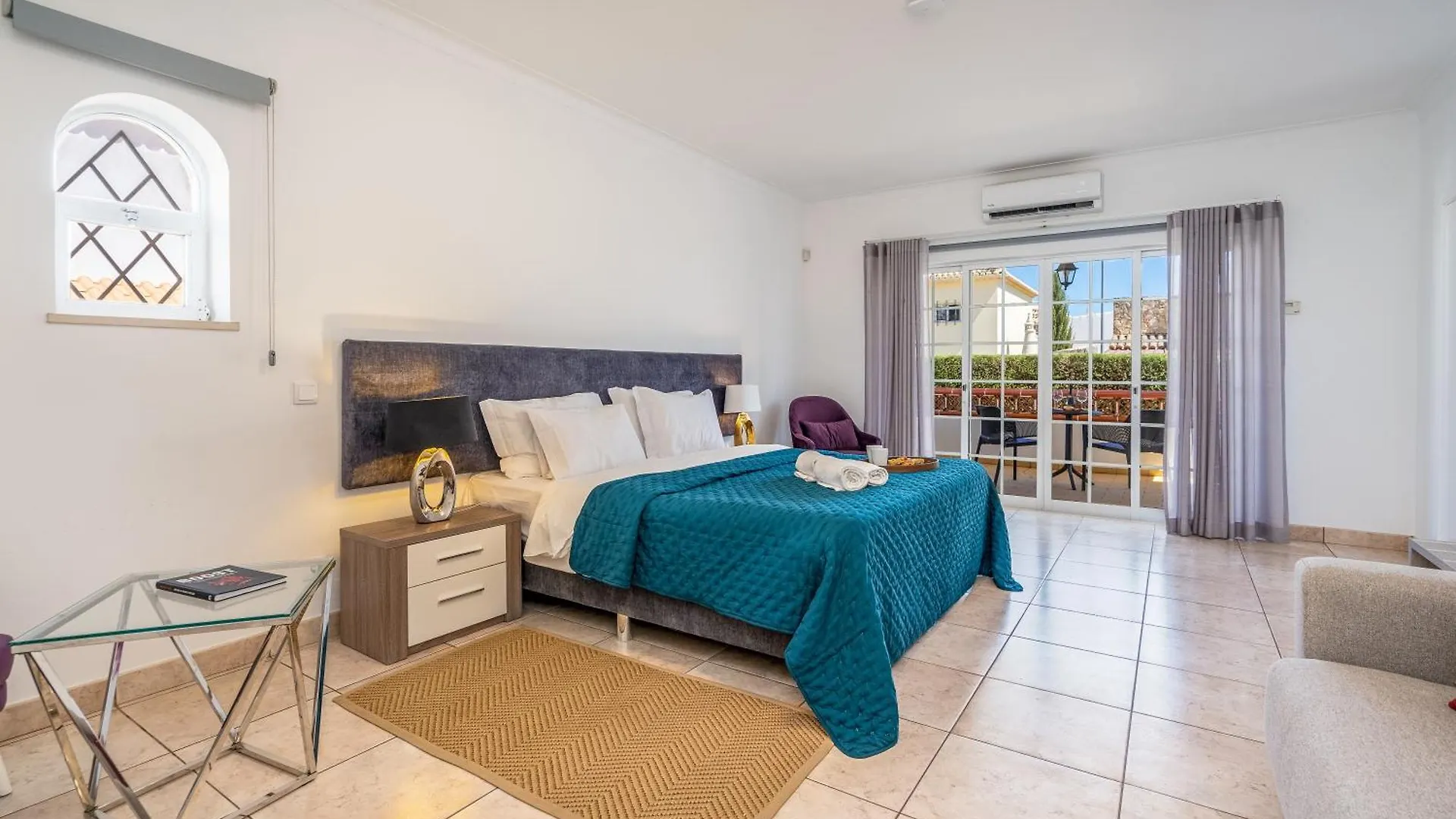 Host Wise - Spacious Family House With Garden Lagos 0*,